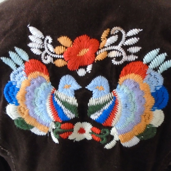 EMBROIDERED FLOWER BIRD Accent Layering JACKET - Picture 8 of 13